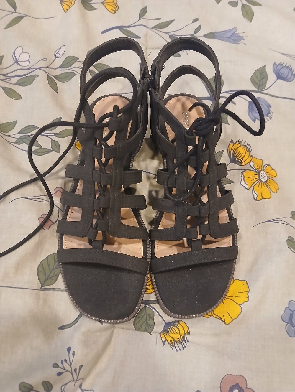 Maurices Cassidy Caged Gladiator Sandals NWOT